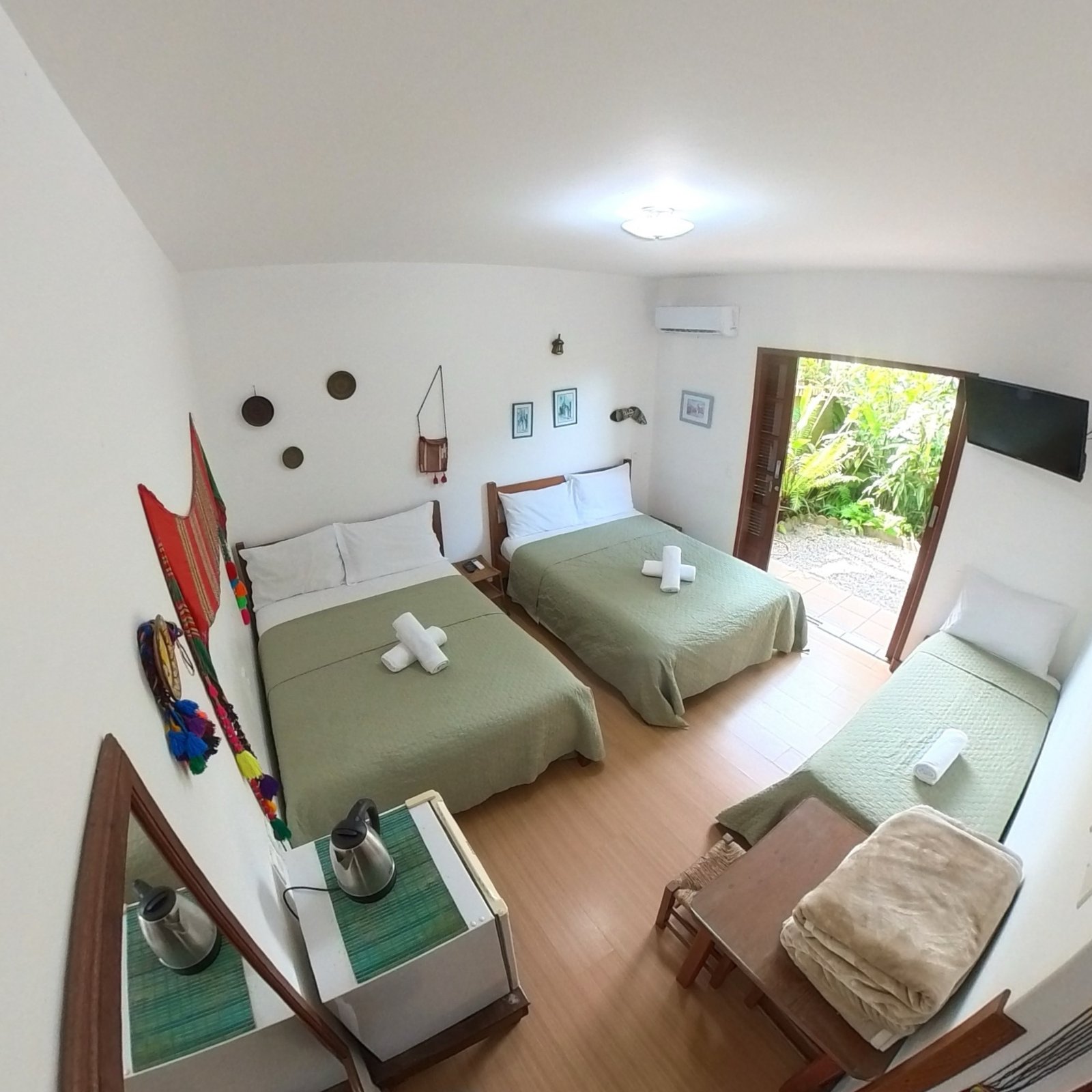 Pousada Natur Campeche - Suíte com jardim em configuração casal